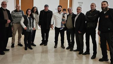 Photo of انتقاله إلى مسقط رأسه أم الفحم.. المحكمة تُخفف قيود الحبس المنزلي عن الناشط محمد جبارين