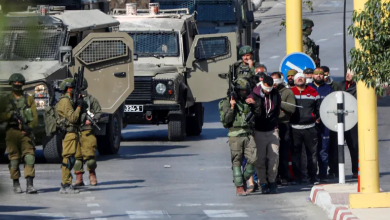 Photo of الاحتلال الإسرائيلي يقتحم عدة مناطق ويصادر أراض بالضفة