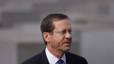 Photo of الرئيس الإسرائيلي: هذا هو الوقت المناسب لصفقة تبادل الأسرى