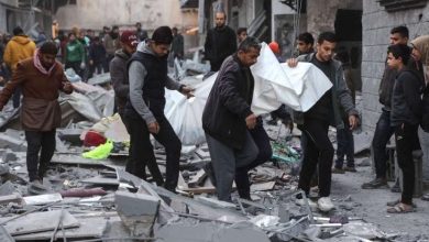 Photo of استشهاد 13 فلسطينيا بقصف منزل في بيت لاهيا