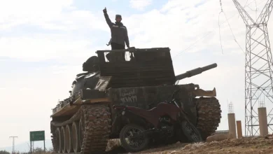 Photo of قوات الثورة السورية تعلن السيطرة على مدينتي الرستن وتلبيسة بريف حمص