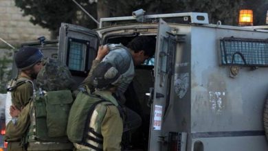 Photo of الضفة الغربية: اعتقال 40 فلسطينيًا واشتباكات في جنين ونابلس