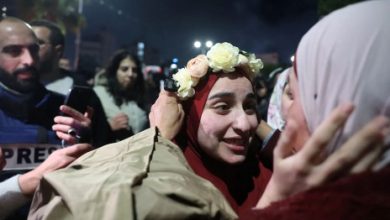 Photo of “من فرحت عوقبت”.. المحررة جنين عمرو تروي قمع السجون الاسرائيلية