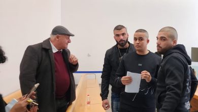 Photo of اعتقلا على خلفية هبة الكرامة.. الحكم بسجن محمد حماد وصالح مجيد من عكا 6 أعوام ودفع تعويض مالي