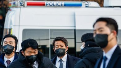 Photo of سلطات كوريا الجنوبية توقف الرئيس المعزول يون