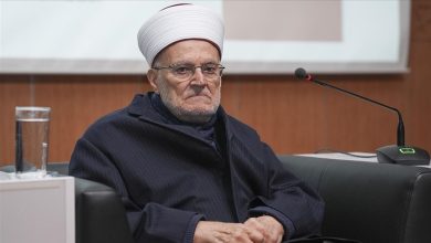 Photo of الشيخ عكرمة صبري: مؤامرة “صفقة القرن” تستهدف تسليم المسجد لليهود