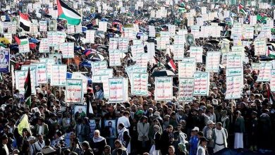 Photo of اليمن.. القوات الحكومية تسقط مسيّرة للحوثيين والجماعة تشيع عنصرين