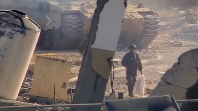 Photo of الحرب على غزة.. الاحتلال يفكك مواقع في نتساريم والحراك يتسارع لإنجاز الصفقة