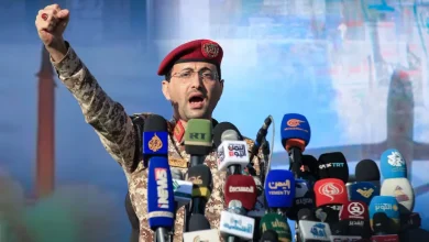 Photo of الحوثيون: هاجمنا حاملة طائرات أميركية وأسقطنا 14 مسيرة خلال عام