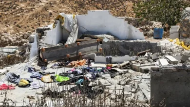 Photo of الضفة: تهجير عائلات فلسطينية والقوات الإسرائيلية تصيب فتى وتعتقل آخرين