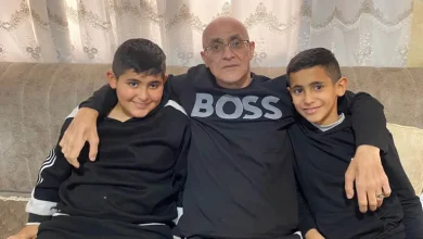 Photo of كانوا نُطفا مهربة.. محررو صفقة التبادل يجتمعون بأطفالهم