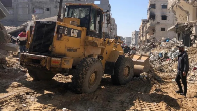 Photo of خانيونس تبدأ أكبر حملة لإزالة ركام المنازل المدمرة وفتح الشوارع (شاهد)