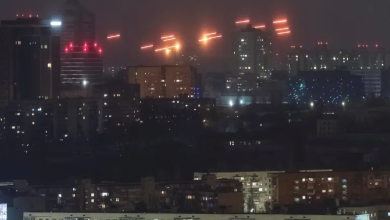 Photo of مسيرات روسية تهاجم كييف وترامب يتحدث عن تقدم المحادثات مع موسكو