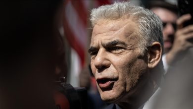 Photo of لابيد يؤكد مسؤولية نتنياهو عن تجميد “حماس” إطلاق الأسرى