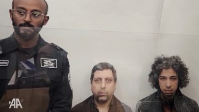 Photo of القدس.. تمديد اعتقال صاحبي مكتبة فلسطينية بذريعة “الإخلال بالنظام”