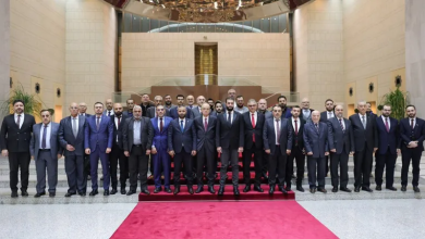 Photo of تكليف لجنة تحضيرية لمؤتمر “الحوار السوري”.. 7 شخصيات بينهم سيدتان