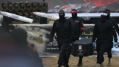 Photo of الجيش الإسرائيلي: إحدى الجثث الأربع المستلمة لا تخص أسرانا