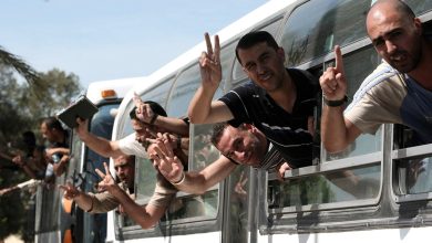 Photo of أسرى من محرري “صفقة شاليط” يرفضون قرار إبعادهم إلى الخارج