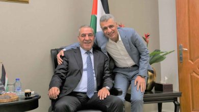 Photo of عباس يعيّن أيمن قنديل رئيسًا للشؤون المدنية خلفًا لحسين الشيخ