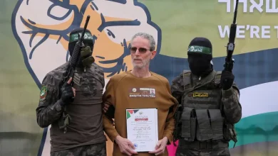 Photo of إعلام إسرائيلي: لا بد من الضغط على نتنياهو لإيقاف ألاعيبه بالمفاوضات