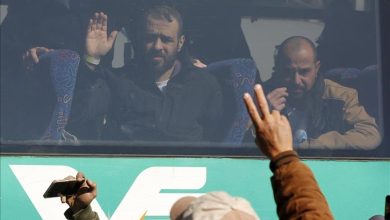 Photo of نادي الأسير الفلسطيني: تأخير إسرائيل الإفراج عن الأسرى “إرهاب وتنكيل بهم”