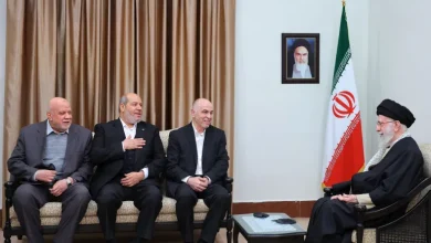 Photo of المرشد الإيراني يلتقي وفدا من حركة حماس