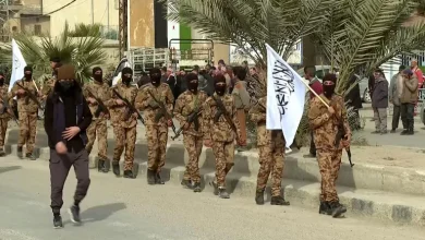 Photo of الأمن السوري يطارد “فلولا” هاجموا حاجزا أمنيا بريف دمشق