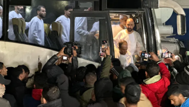 Photo of “قطعة من جهنم”.. هكذا يعمق الاحتلال عذابات الأسرى في رمضان (شاهد)