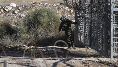 Photo of إسرائيل تعتزم السماح لعمال دروز من سوريا بالعمل في الجولان المحتل