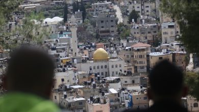 Photo of بعد ترحيل قسري.. فلسطينيون يتجهزون لترميم بيوتهم في زنوتا جنوب الضفة