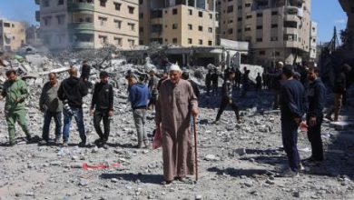 Photo of الإعلام الحكومي: لجنة المتابعة تعمل بإطار خدماتي إلى حين تشكيل الإدارة المؤقتة