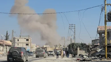 Photo of مقتل شخص في غارة إسرائيلية استهدفت سيارة جنوبي لبنان