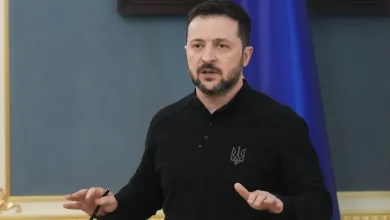 Photo of زيلينسكي: نرفض الاعتراف بالمساعدات العسكرية الأميركية كقروض
