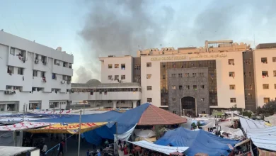 Photo of مدير المستشفى الإندونيسي: لدينا عشرات الإصابات التي لا يمكننا مساعدتها