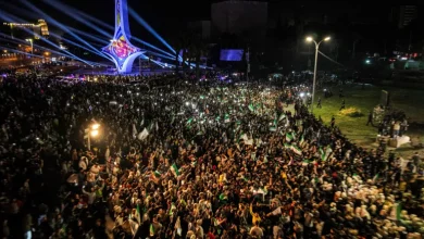 Photo of مئات الآلاف يشاركون في الاحتفالات بذكرى الثورة السورية