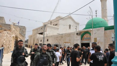 Photo of كاتب إسرائيلي: خفض التمويل يهدف لتفكيك المجتمع العربي في البلاد