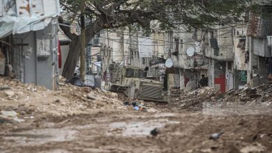 Photo of عمليات دهم واعتقال في اليوم ال 75 للعدوان الإسرائيلي على طولكرم