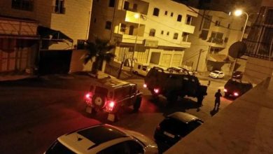 Photo of العدوان على الضفة: إصابة طفل وشاب بالرصاص في اقتحامات ومداهمات ليلية