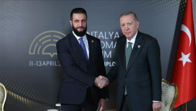 Photo of الرئيس أردوغان يلتقي نظيره السوري في أنطاليا