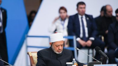 Photo of عباس يشكو للسيسي دعم شيخ الأزهر للمقاومة في غزة