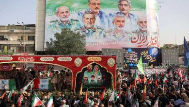 Photo of إيران تشيع قادة عسكريين وعلماء نوويين قتلوا في الحرب مع إسرائيل (صور)
