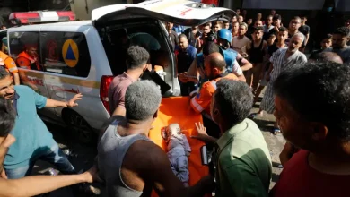 Photo of الصحة في غزة تحذر من كارثة إنسانية وارتفاع عدد الشهداء إلى 56,259 منذ أكتوبر