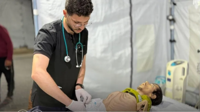 Photo of استشهاد شاب متأثرا بإصابته بسوء تغذية حاد.. مجاعة متواصلة في غزة (شاهد)