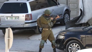 Photo of الاحتلال يحاصر مستشفيين بنابلس ويواصل اقتحاماته بالضفة