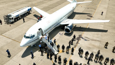 Photo of خفايا صفقات ترحيل المهاجرين من أميركا إلى دول أخرى (فيديو)