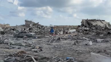 Photo of دمار في النصيرات إثر هجمات إسرائيلية على مربع سكني (شاهد)