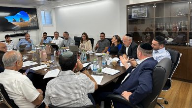 Photo of خطة إنقاذ بلدية الناصرة: تسريح مئات الموظفين ورفع “الأرنونا” لمواجهة العجز المالي