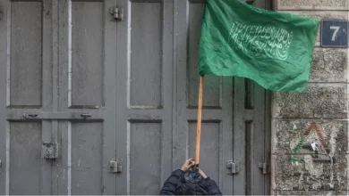 Photo of حماس: نتنياهو يُفشل مفاوضات صفقة التبادل بشكل متعمد