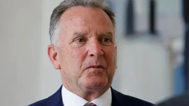 Photo of حماس تدين زيارة مبعوث واشنطن إلى مراكز توزيع المساعدات بغزة