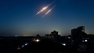 Photo of إيران تكشف عن إنتاج صواريخ جديدة بـ”قدرات متفوقة”